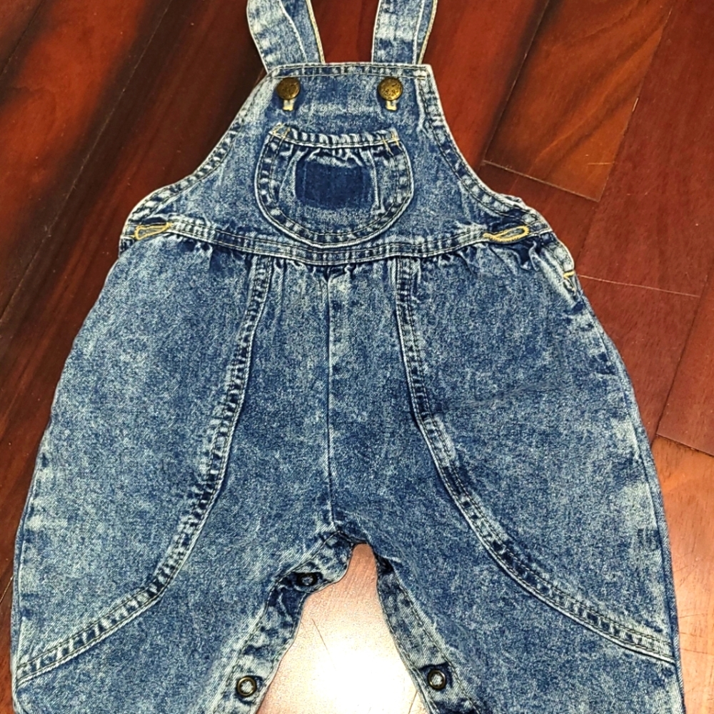 Vintage oshkosh overalls 6 to 9m